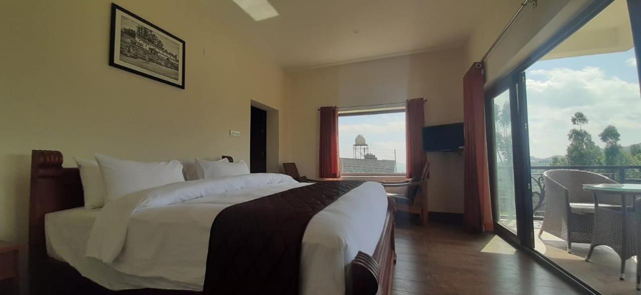 Acorn House Hotel Ooty Buitenkant foto