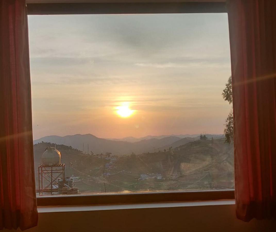 Acorn House Hotel Ooty Buitenkant foto